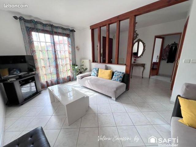 Maison 7 pièces 123 m²