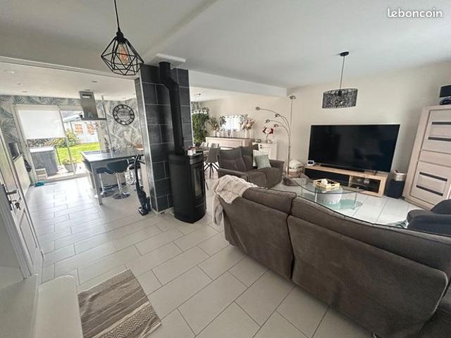 Maison 7 pièces 123 m²