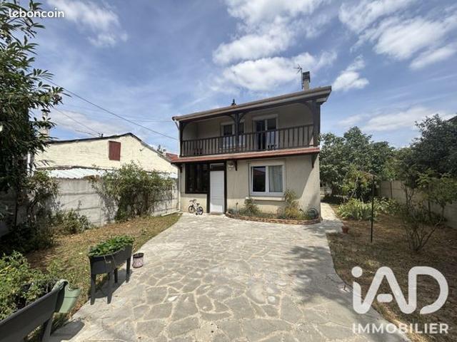 Maison 7 pièces 134 m²