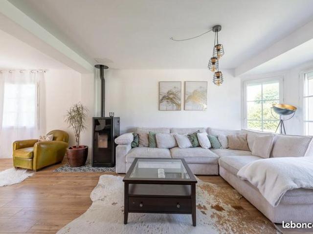 Maison 7 pièces 134 m²