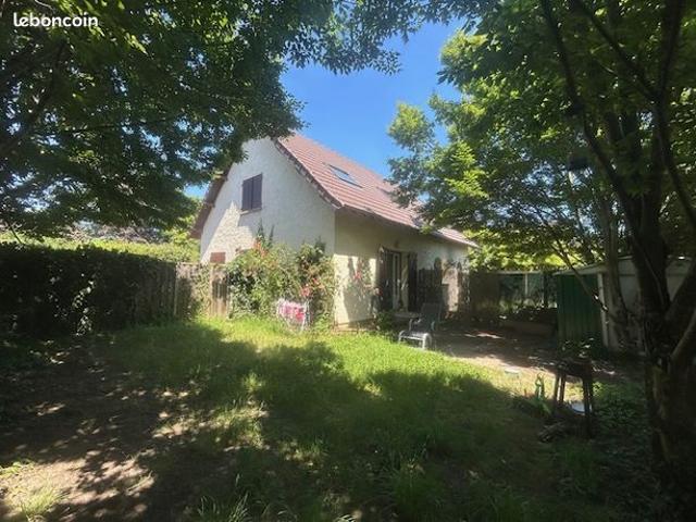 Maison 7 pièces 134 m²