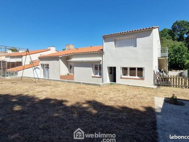 Maison 7 pièces 134 m²