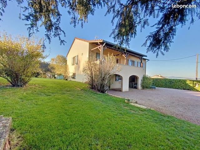Maison 7 pièces 134 m²