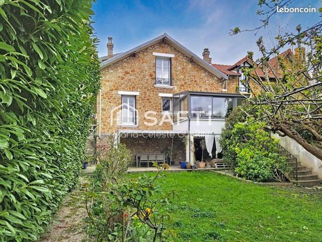 Maison 7 pièces 134 m²