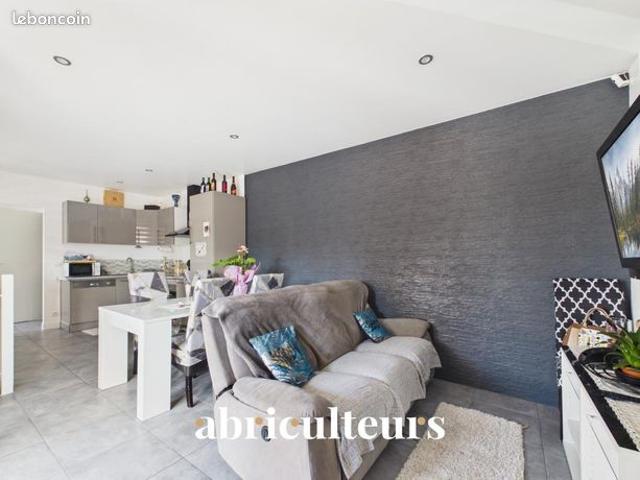 Maison 7 pièces 134 m²