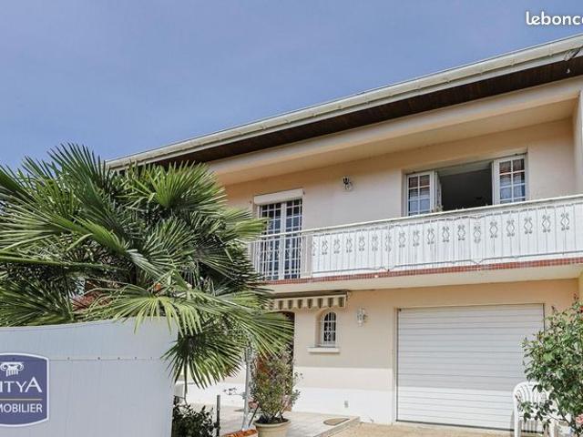 Maison 7 pièces 134 m²