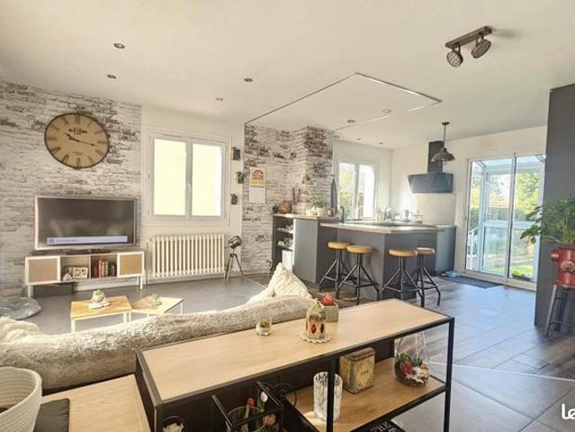 Maison 7 pièces 134 m²