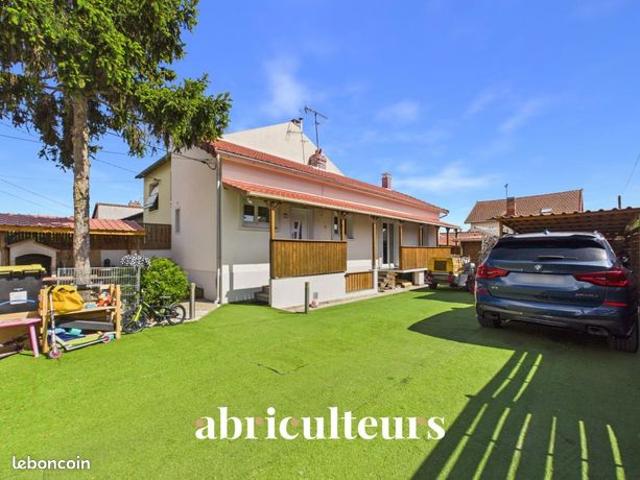 Maison 7 pièces 134 m²