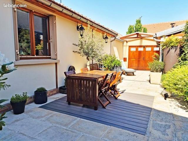 Maison 7 pièces 135 m²