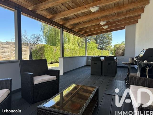 Maison 7 pièces 135 m²