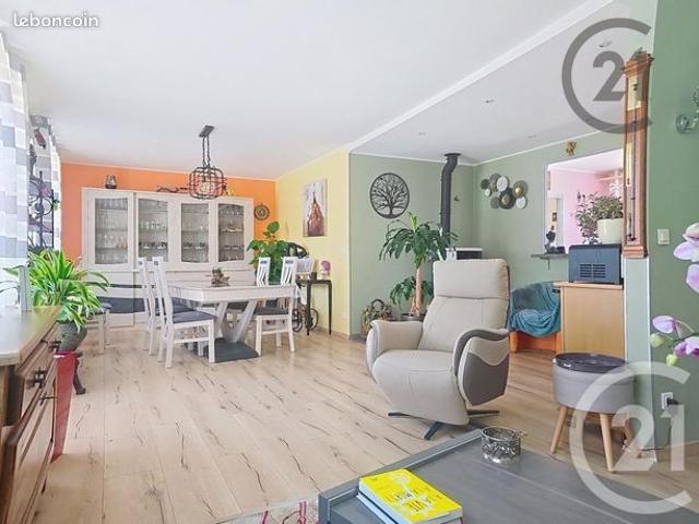 Maison 7 pièces 135 m²