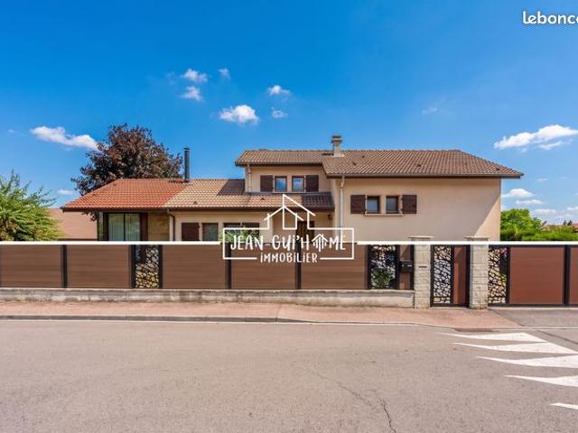 Maison 7 pièces 135 m²