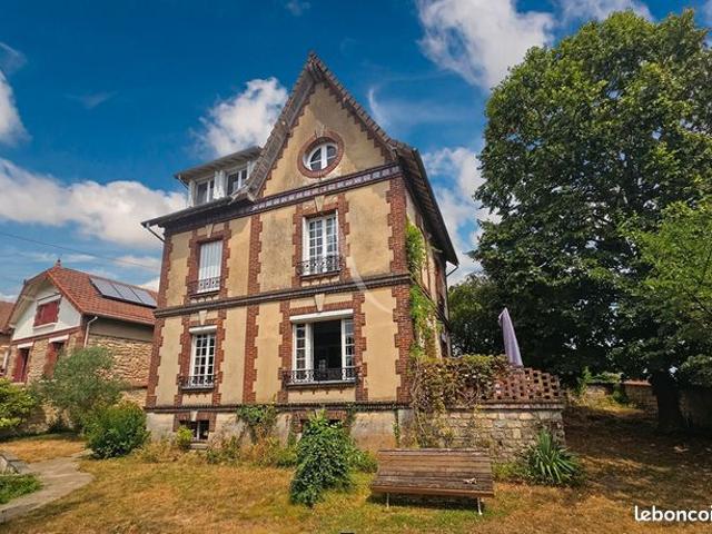 Maison 7 pièces 135 m²