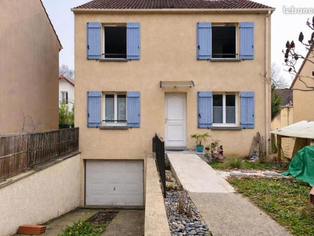 Maison 7 pièces 135 m²