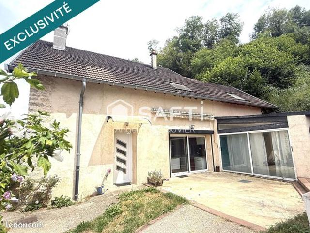 Maison 7 pièces 135 m²