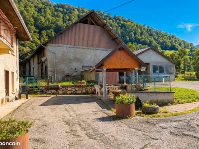 Maison 7 pièces 135 m²