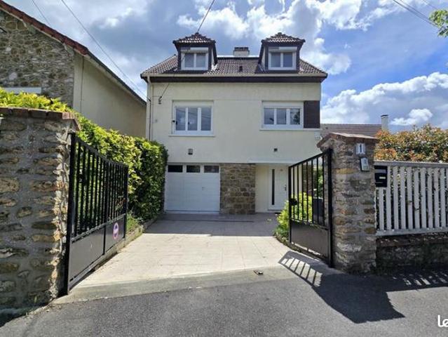 Maison 7 pièces 135 m²