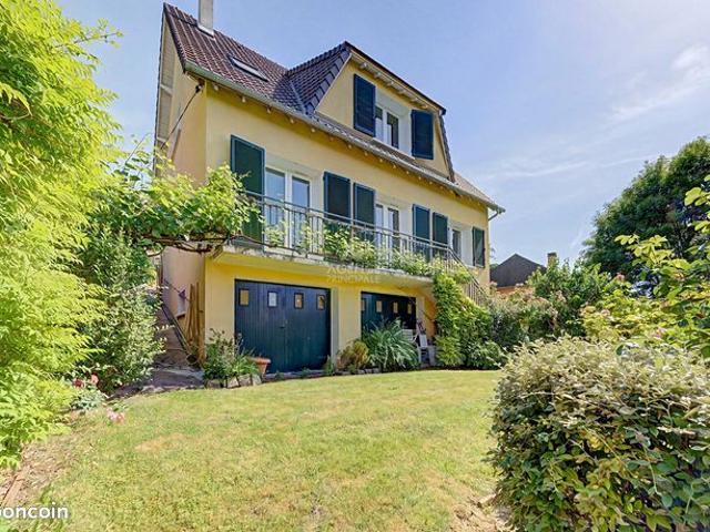 Maison 7 pièces 135 m²
