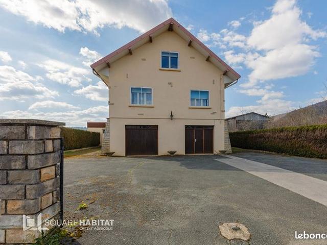 Maison 7 pièces 137 m²