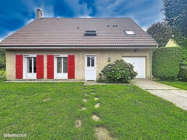 Maison 7 pièces 135 m²