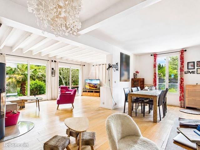 Maison 7 pièces 135 m²