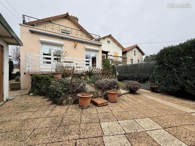 Maison 7 pièces 135 m²