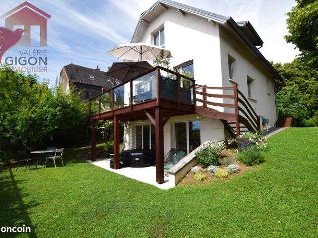 Maison 7 pièces 135 m²