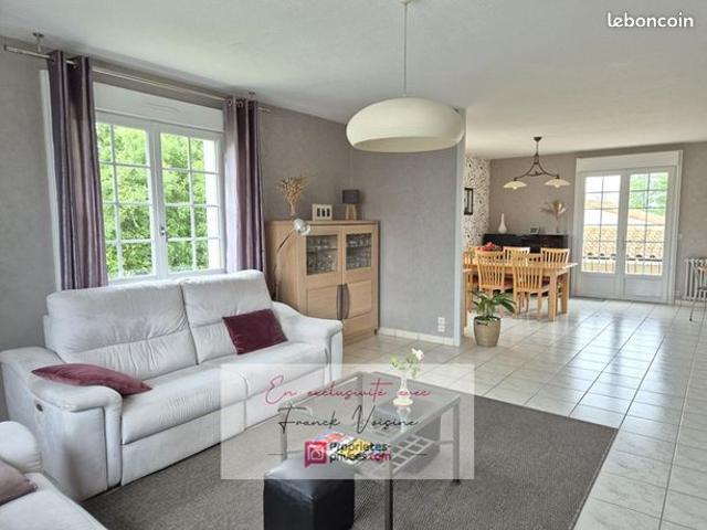 Maison 7 pièces 135 m²