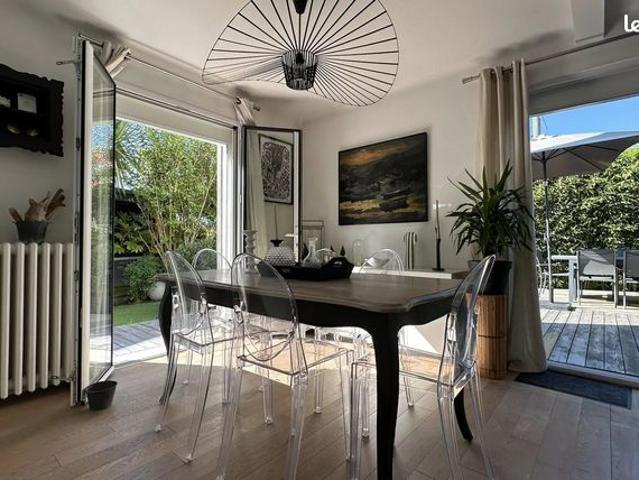 Maison 7 pièces 135 m²