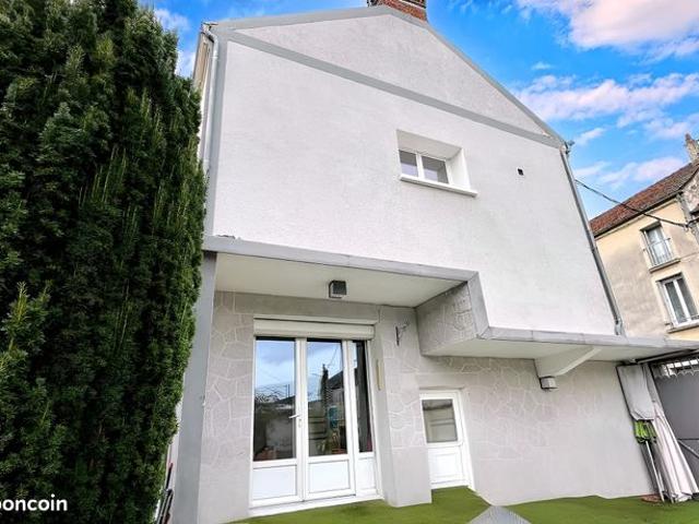 Maison 7 pièces 135 m²