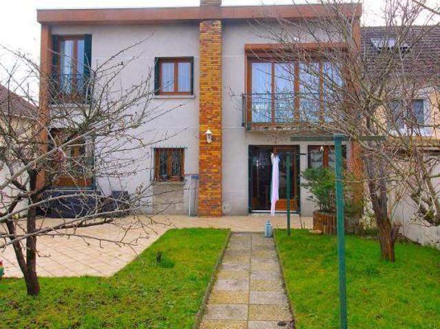 Maison 7 pièces 135 m²
