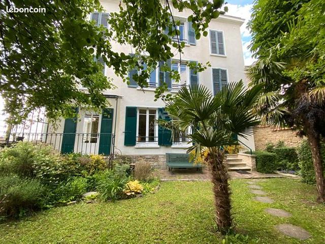 Maison 7 pièces 135 m²