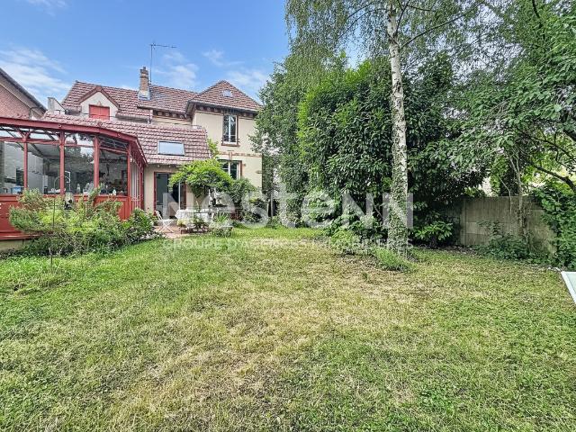 Maison 7 pièces 135 m²
