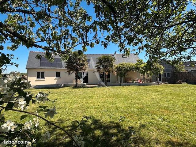 Maison 7 pièces 136 m²