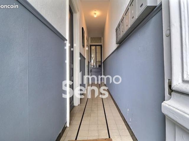 Maison 7 pièces 136 m²