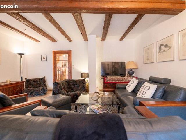Maison 7 pièces 136 m²