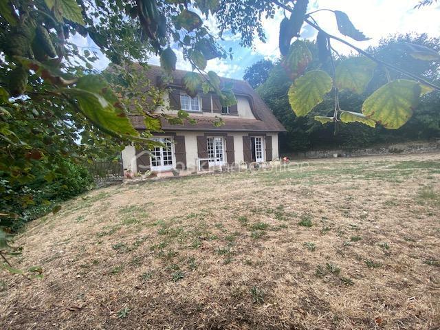 Maison 7 pièces 136 m²