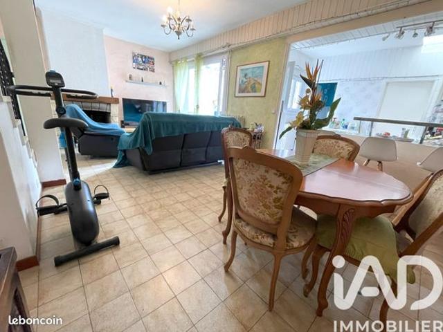 Maison 7 pièces 136 m²