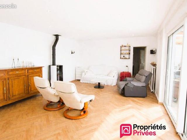 Maison 7 pièces 136 m²