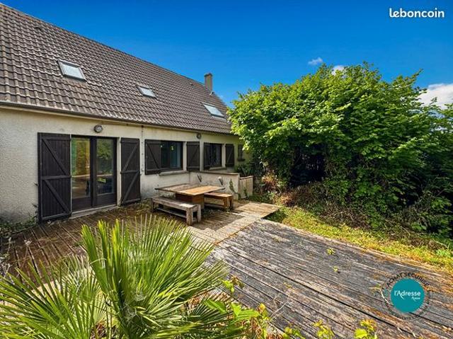 Maison 7 pièces 136 m²