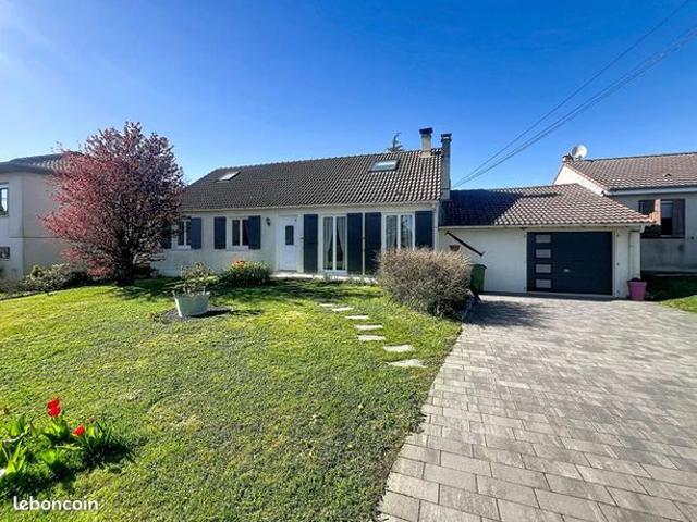Maison 7 pièces 136 m²