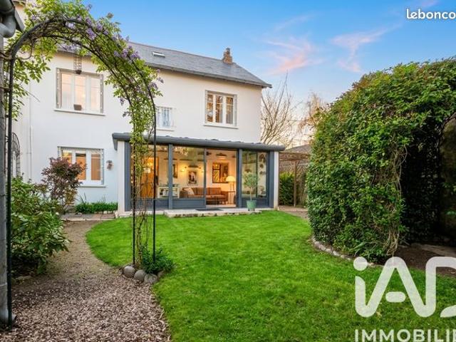 Maison familiale 7 pièces 136 m²