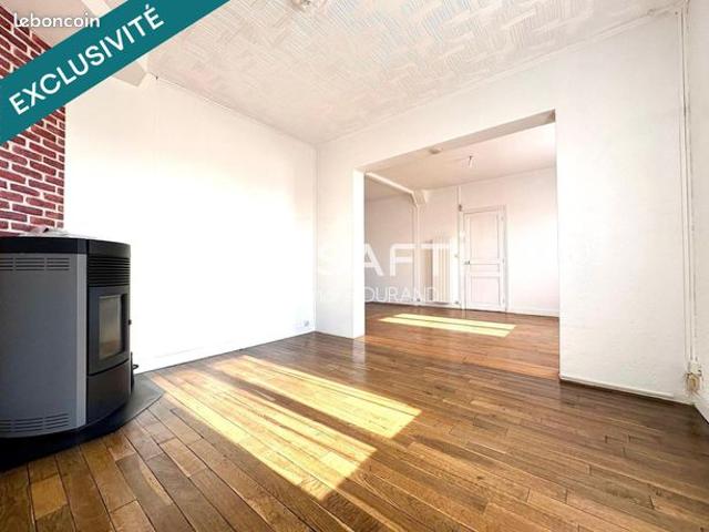 Maison 7 pièces 136 m²