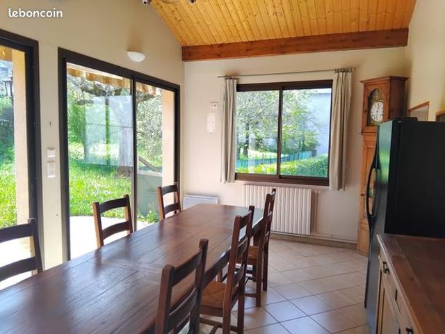 Maison 7 pièces 136 m²