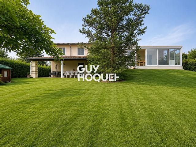 Maison 7 pièces 136 m²