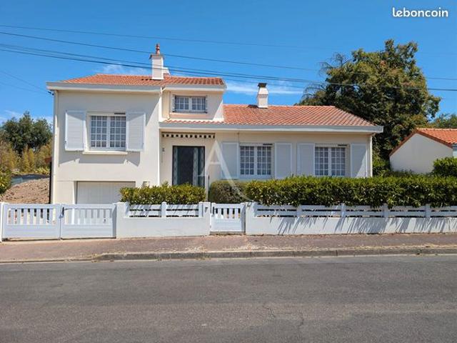 Maison 7 pièces 136 m²