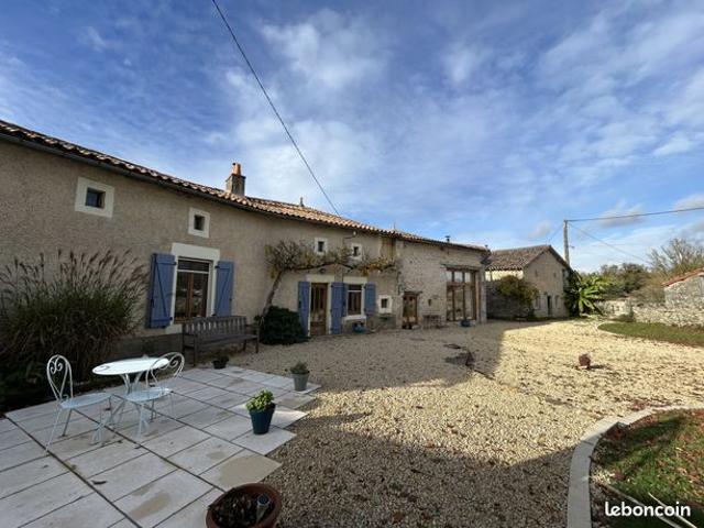 Maison 7 pièces 136 m²