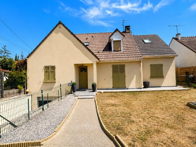 Maison 7 pièces 136 m²
