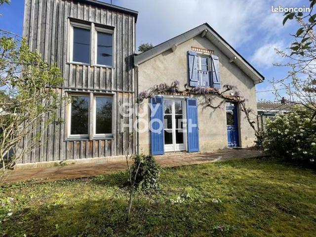 Maison 7 pièces 136 m²