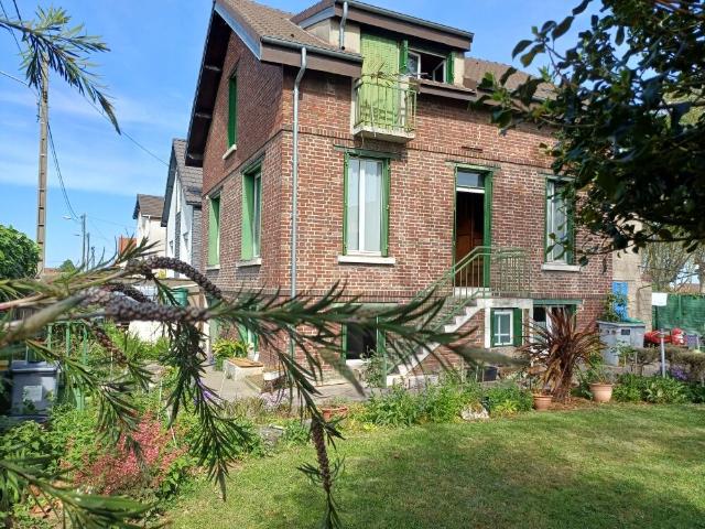 Maison 7 pièces 136 m²
